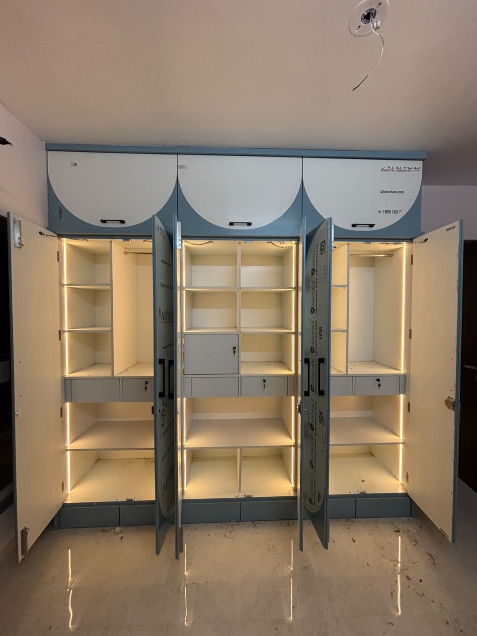 furniture wark