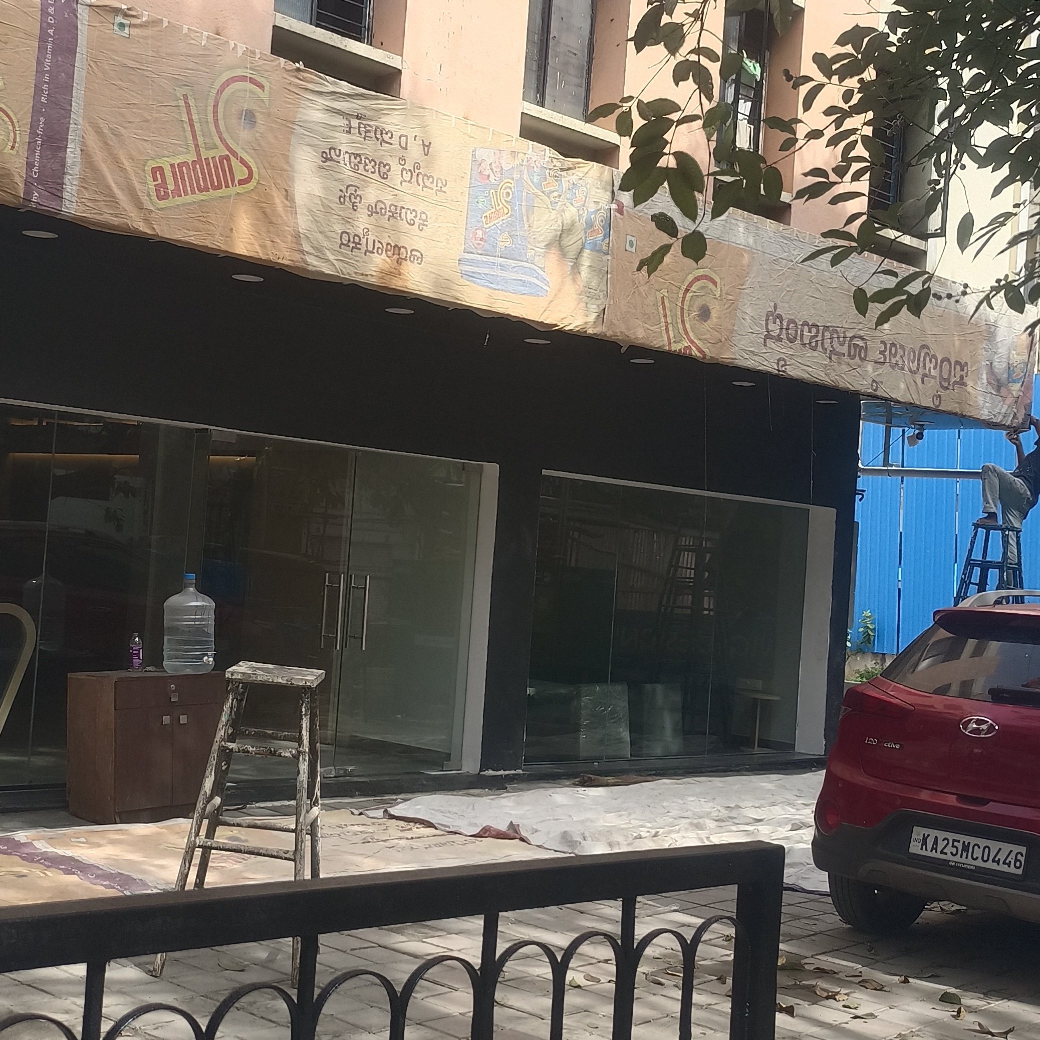 m r a painting contractor